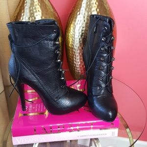 Super Sexy Platform Booties by Bakers Sz 9M